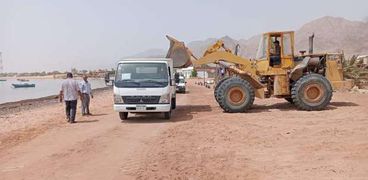 حملات نظافة لشواطئ نويبع بجنوب سيناء