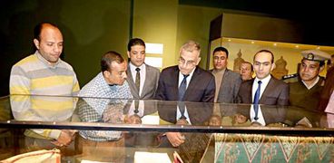 محافظ سوهاج يتفقد متحف سوهاج القومى وكورنيش النيل