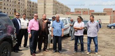 محافظ كفر الشيخ يتابع تنفيذ مشروع الإسكان "تحيا مصر"