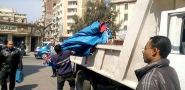 حي وسط بالإسكندرية يشن حملة مكبرة للتصدي إلي التعديات والمخالفات