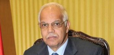 وزير النقل ومحافظ القاهرة الأسبق