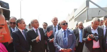 وزير التموين يدشن أول سوق نموذجي «نصف جملة» بمنطقة الدلتا (صور)