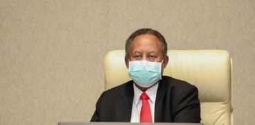 رئيس وزراء السودان يطلع على الوضع الصحي بعد انتشار حُمى سببت وفيات