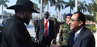 لقاء سابق بين رئيس وزراء مصر ورئيس جنوب السودان