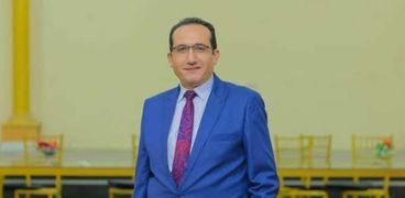 الدكتور محمد بشار مدير عام الطب البيطري بكفر الشيخ