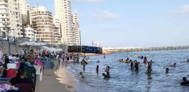 إنخفاض نسبة إشغال الشواطئ في الإسكندرية اليوم