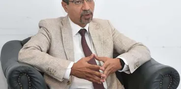 الدكتور محمد البدري عضو مجلس الشيوخ