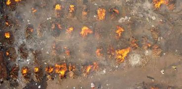 حرق الجثث في الهند