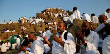 ضيوف الرحمن على جبل عرفات