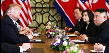 لقاء الرئيس الأمريكي ترامب بنظيره الكوري الشمالي كيم
