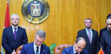 مصر وبيلاروسيا يوقعان اتفاقيات تعاون مشترك