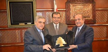 وزير القوى العاملة مع رئيس المجلس الاقتصادي اللبناني