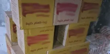 ضبط 5189 لتر زيت و885 كيلو مكرونه وسكر قبل بيعهم بالسوق السوداء بالشرقية
