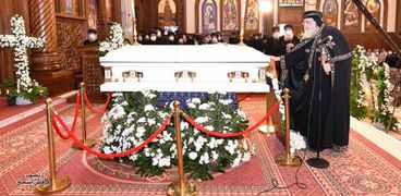 جنازة أسقف المحلة بحضور البابا تواضرس الثاني