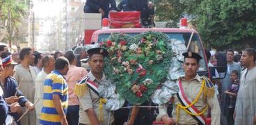 بالصور| جنازة عسكرية مهيبة لـ"عقل" شهيد الشرطة في سوهاج
