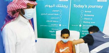 عملية تطعيم الأطفال فى السعودية-أرشيفية