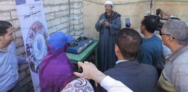 بالصور| افتتاح 4 وحدات بيوجاز بقرية الترامسة في قنا