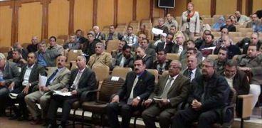 تنفيذي جنوب سيناء يستأنف جلستة العاشرة لمناقشة المواقف التنفيذية بالمديريات