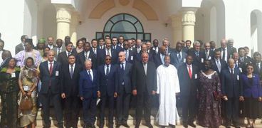 الوسطاء الأفارقة ومبعوثو السلام خلال الملتقى المنعقد فى شرم الشيخ