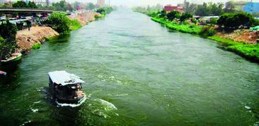 المخلفات الصناعية والزراعية تؤثر على جودة مياه النيل