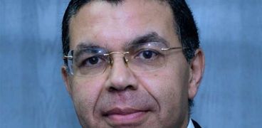 رضا متولى رئيس شركة مصر للطيران للسياحة والأسواق الحرة