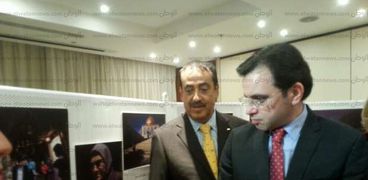 وزير الثقافة الفلسطيني يفتتح معرض " القدس في عيون مصرية" بالإسكندرية