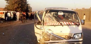 إصابة 8 أشخاص فى حادث تصادم 5 سيارات بطريق "دمرو – المحلة "