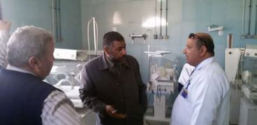 مدير "الرعاية بالشرقية" يتفقد مستشفى بلبيس المركزي