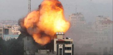 صورة من الغارات الإسرائيلية على قطاع غزة