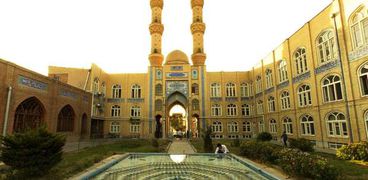 مسجد تاريخي وسط مدينة تبريز