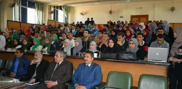 برنامج ضد التطرف ومواجهة الإرهاب بمشاركة طلاب جامعة المنوفية