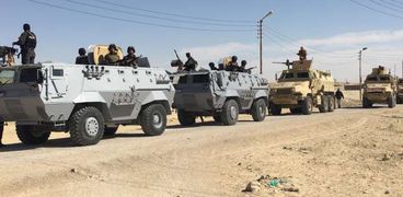رجال القوات المسلحة والشرطة يواصلون تنفيذ العملية الشاملة بكل بسالة لتطهير سيناء من الإرهابيين