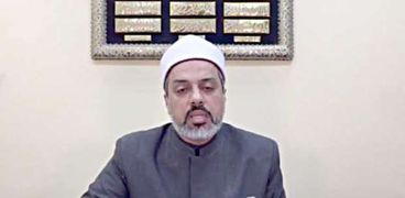 الدكتور أحمد ممدوح مدير إدارة الأبحاث الشرعية بدار الإفتاء المصرية