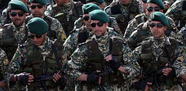 عناصر من الجيش الإيراني
