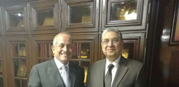 وزير الكهرباء يلتقي سفير الأردن