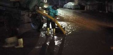 شفط مياه الأمطار من شوارع كفر الشيخ