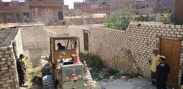 إزالة التعديات ومخالفات البناء بالقاهرة