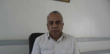 الدكتور محمد بشير مدير الطب البيطري بالوادي الجديد