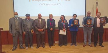 تكريم الفائزين بجوائز المركز القومي للترجمة 2021