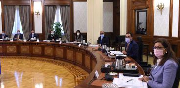 جانب من اجتماع اللجنة الوزارية الاقتصادية بحضور الدكتور مصطفي مدبولي رئيس مجلس الوزراء