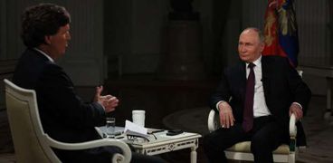 مقابلة بوتين مع تاكر كارليسون