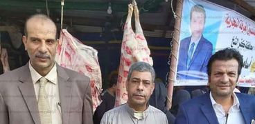    تجارية كفر الشيخ تفتتح شادراً لبيع اللحوم الطازجة بـ60لـ80جنيهاً 