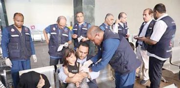مصابون من غزة يتلقون العلاج فى مستشفيات «رفح المصرية»