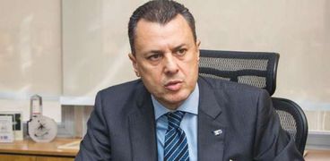 أحمد عيسى ، وزير السياحة والآثار