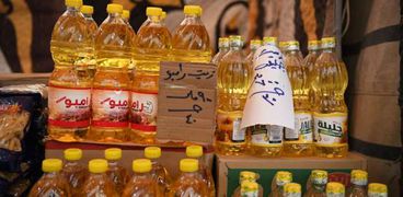 أسعار السلع الغذائية في معارض «أهلا رمضان» قنا