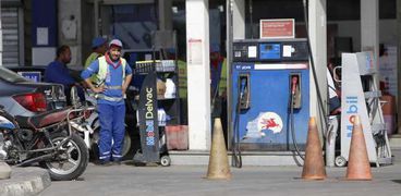 وزارة البترول: نفذنا 40 مستودعاً لتخزين البنزين والسولار