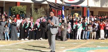 جانب من الاحتفالية بتطوير مدرسة عزازي علي عزازاي