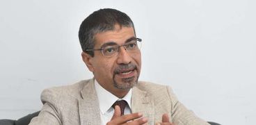 النائب محمد صلاح البدري، عضو لجنة الصحة بمجلس الشيوخ