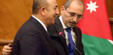 وزير الخارجية الأردني ونظيره التركي