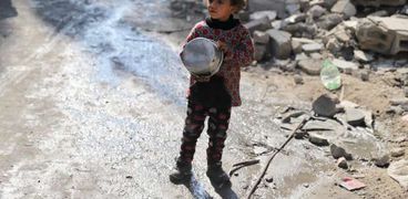 طفلة تعاني الجوع في غزة- أرشيفية